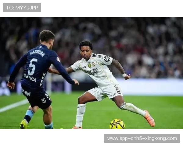 皇马罗德里戈劲射弹地入网，伯纳乌再次沸腾